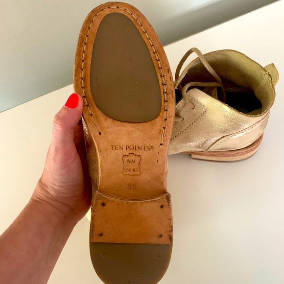 Ten Points Leather Pandora Gold Lace Up Boot - Picture 7 of 11